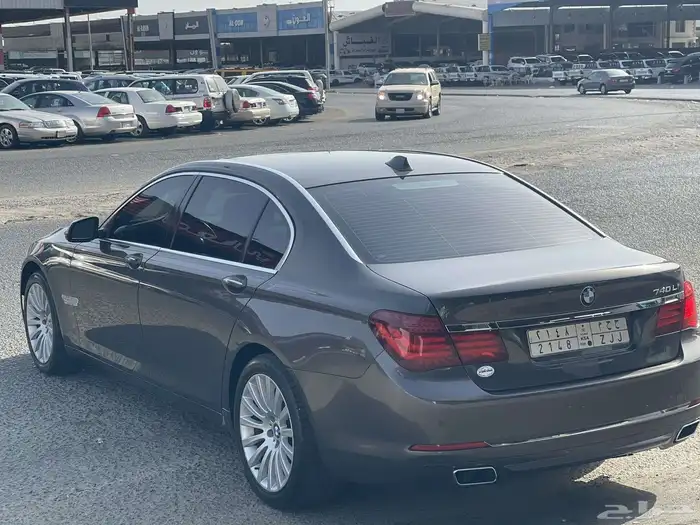 بي ام دبليو 730il 2014 4
