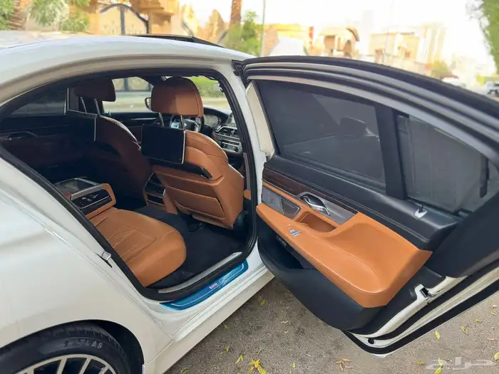 بي ام دبليو 2016 750li 22
