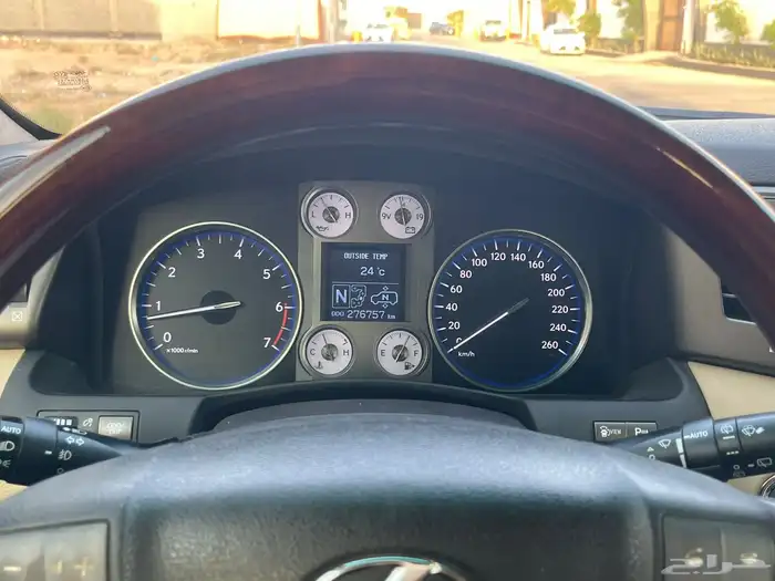 جيب لكزس 2010 نظيف جدا  LX570 7