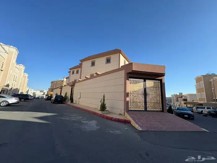 قصر للبيع في مدينة خميس مشيط 1