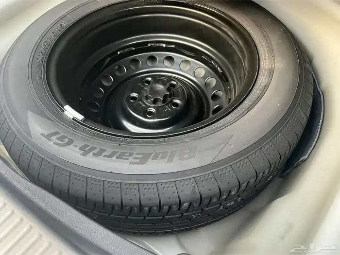 للبيع كامري 2022 مخزنه 9