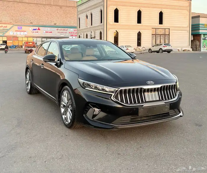 كيا كادينزا 2020 ( بنزين ) فل كامل اعلى نوع شبه جديدة للبيع 2