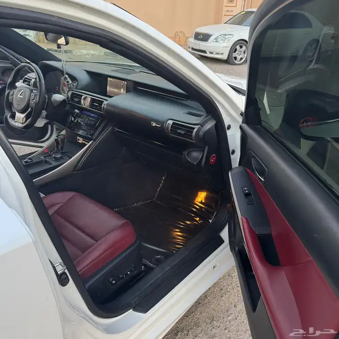 لكزس IS250 F SPORT 9