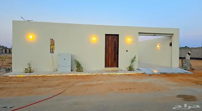 للبيع شاليه بمخطط المصيف بالقرب من طريق الملك فهد 0