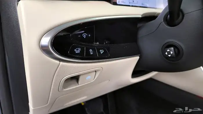 للاستيرادمن كوريا جنسيس GV70 2025 4