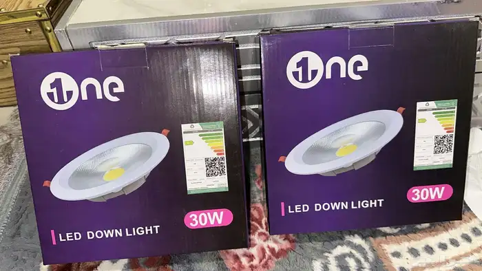 لمبات للبيع 0