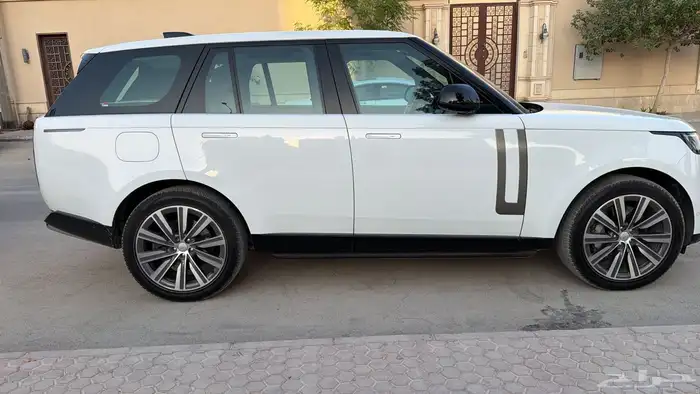 رنج روفر Vogue 2022 7