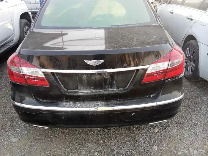 جنسس 2013 قطع غيار تشليح 1