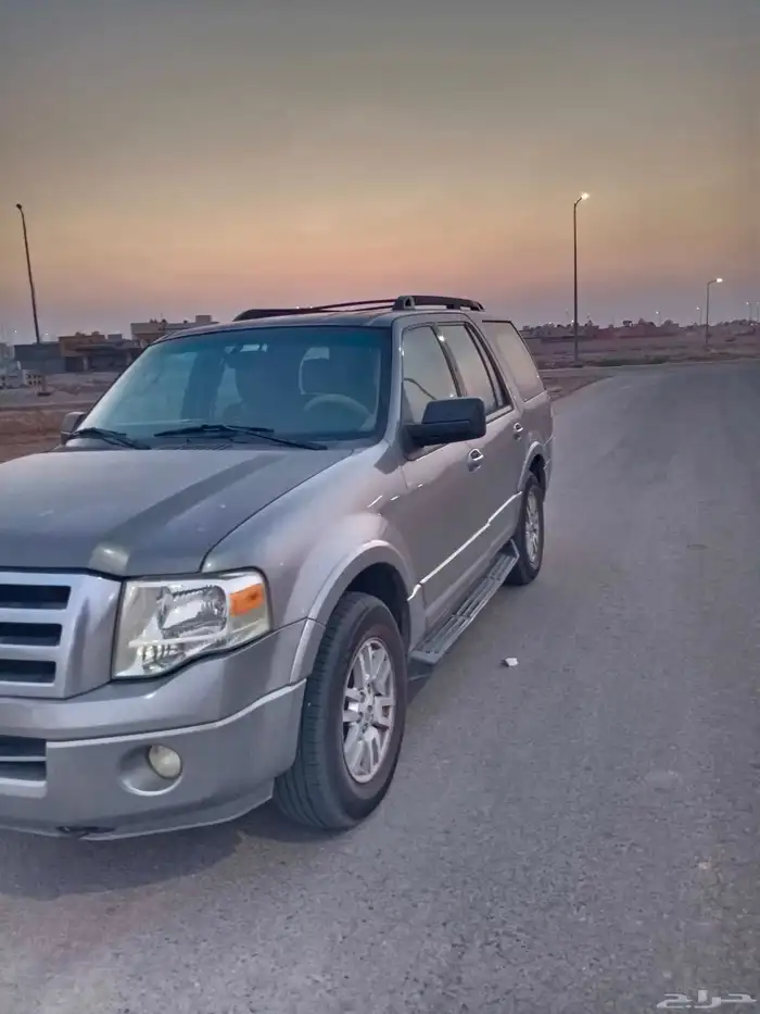 اكسبديشن موديل 2009 قصير 1