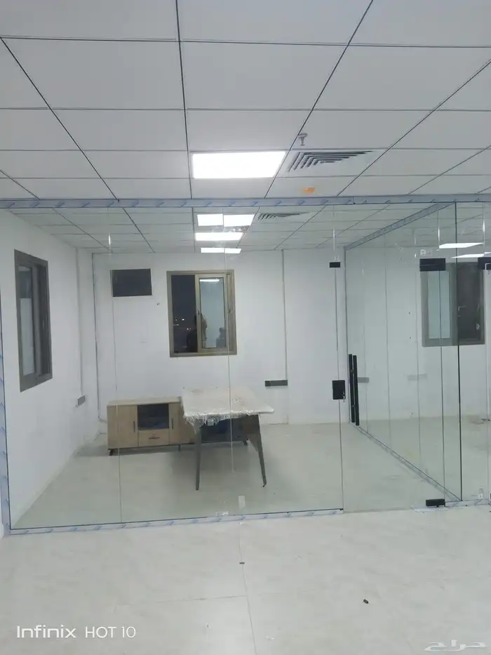 صيانه زجاج سكريت وتركيب زجاج سكريت 12 ملي 4