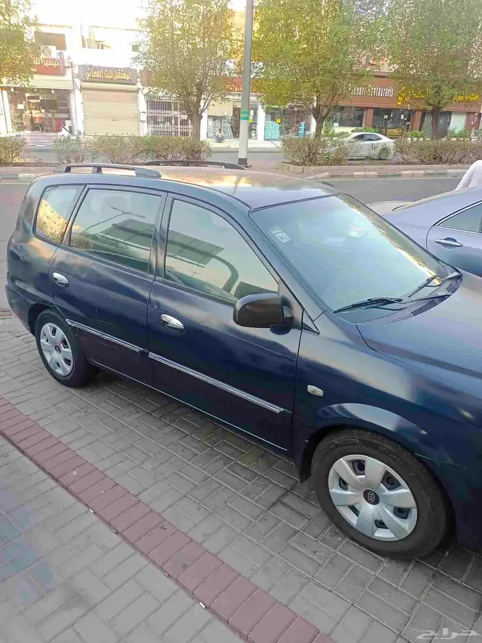 كيا كارنز 2005 7