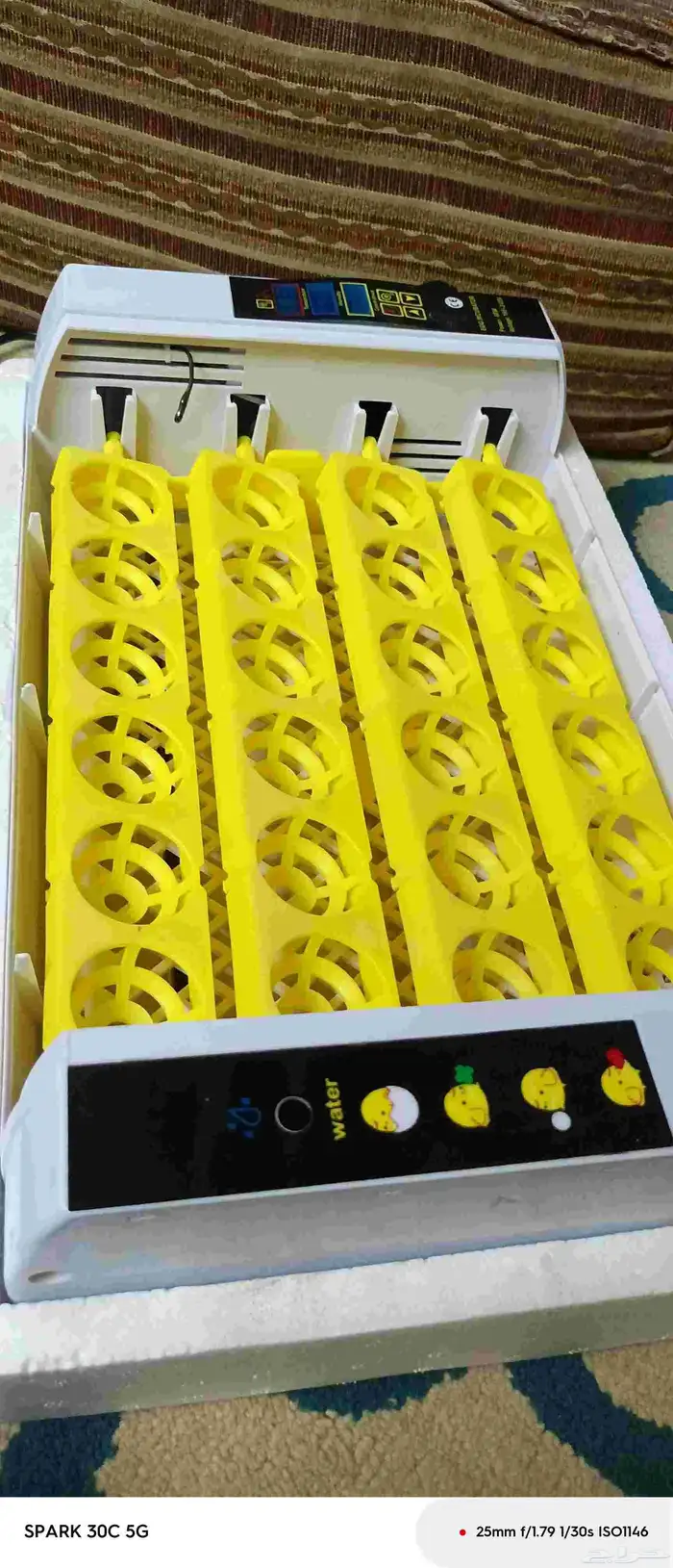 فقاسه 24 بيضه للبيع 0