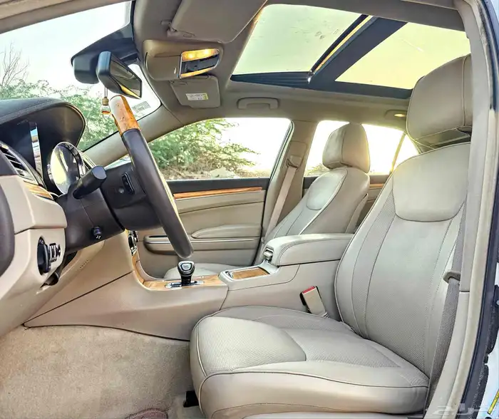 كرايزلر C300 موديل 2014 فل كامل 6 سلندر 16