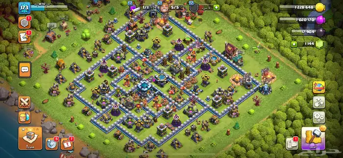 كلاش اوف كلانس تاون 13 للبيع 1