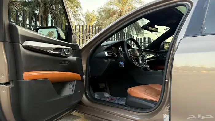 كاديلاك CT6 2017 ( ممشى قليل ) 21