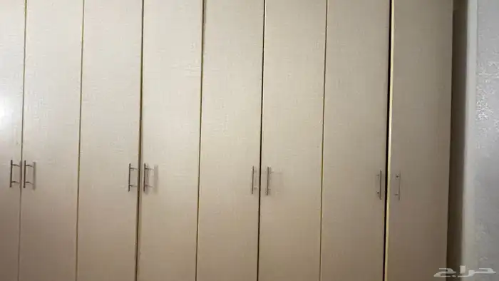 سررين للبيع  دولاب 2