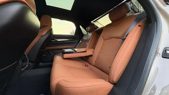 كاديلاك CT6 2017 ( ممشى قليل ) 37