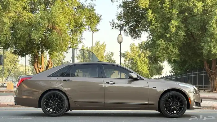 كاديلاك CT6 2017 ( ممشى قليل ) 19