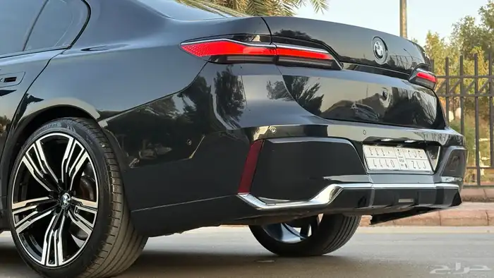 بي ام دبليو 740Li 2014 ( محول 2024 ) 6