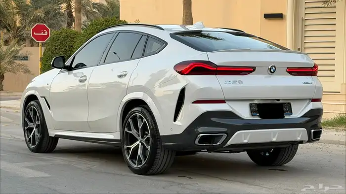 BMW X6 2022 بحالة الوكالة 4