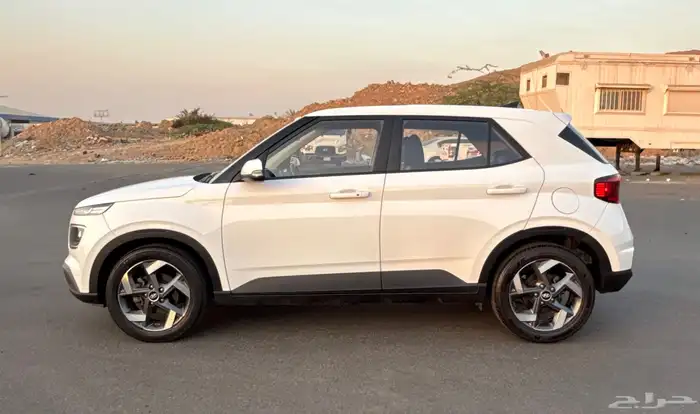 هيونداي فينيو 2021 فتحت فل كامل بحالة الوكاله للبيع 2