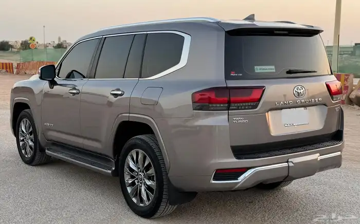 تويوتا فكسار اعلئ فئه 2023 بنزين 2 تيربو 11