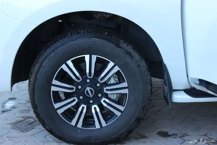 للبيع نيسان باترول تيتانيوم 2022 10