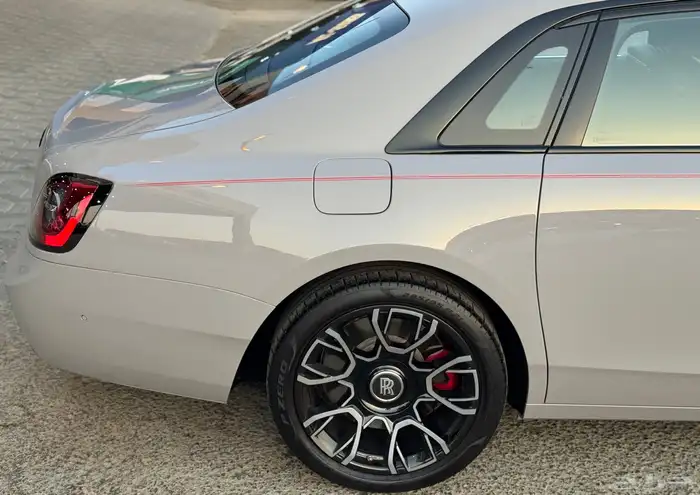 رولزرويس قوست 2023 - بلاك بادج - ضمان وصيانة مجانية 2