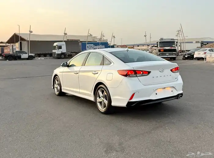 هيونداي سوناتا ( بنزين ) 2019 فل كامل بدون بانوراما 5