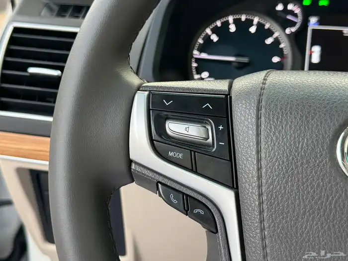 تويوتا برادو 2020 فل كامل VX 14