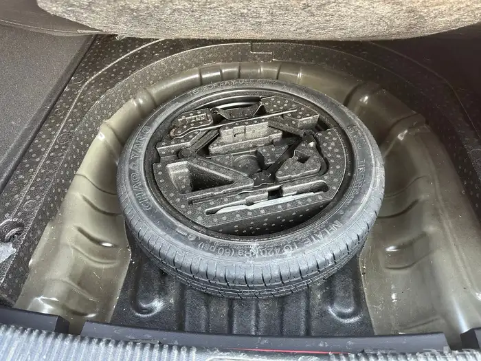 ام جي 5 2023 ممشى قليل 5