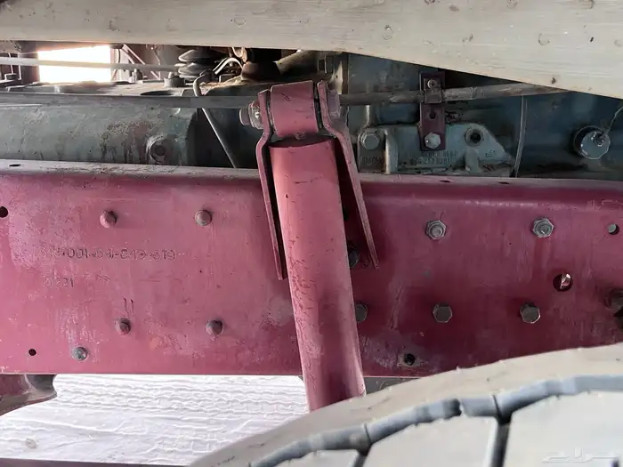 مور سيدس بوز 82 15