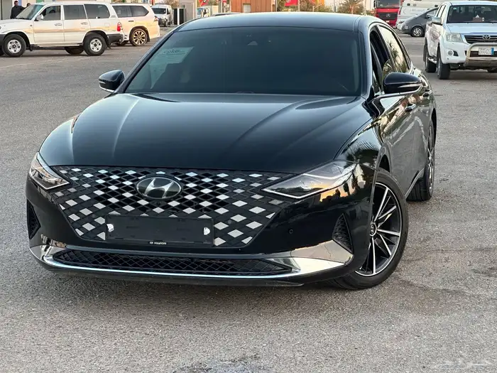 ازيرا 2020 بنزين بصمه شاشه 1