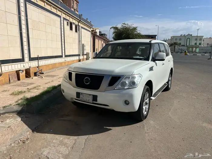 نيسان باترول 2010 المكينه 8 سلندر 320 0