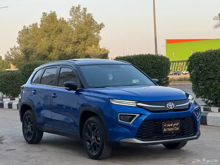 تويوتا أوربان كروزر 2024 GLX فل كامل 2