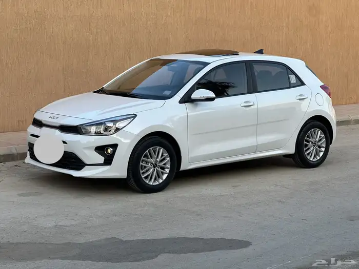 كيا ريو هاتش باك فل كامل العداد 21 الف فقط مخزن 2023 2