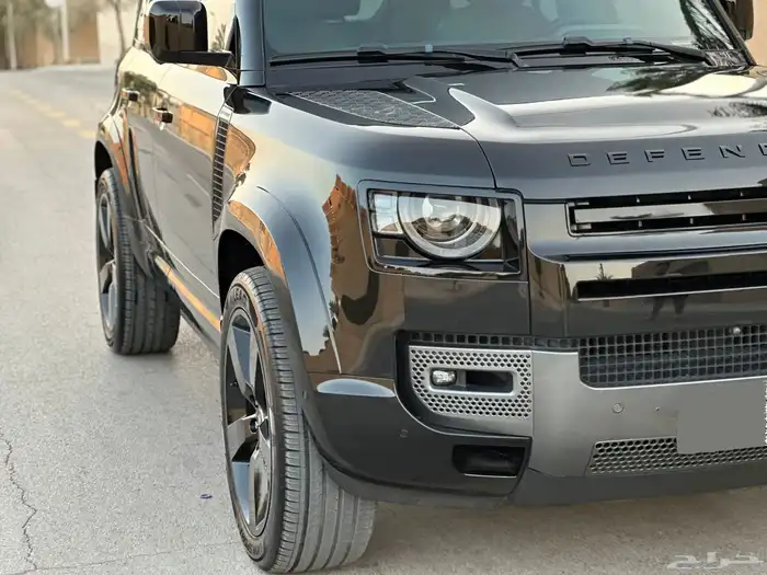 ديفندر 6 سلندر 2022 تحت الضمان HSE ( تم البيع ) 47