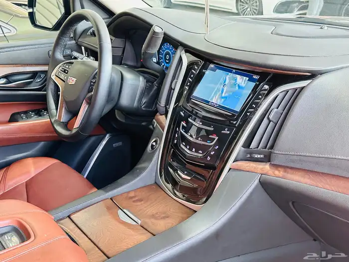 اسكاليد 2020 فل كامل سعودي 26