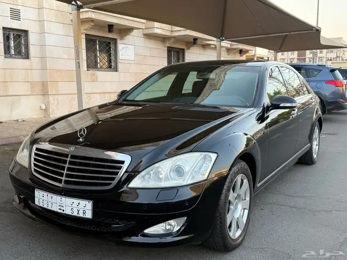 مرسيدس بانوراما 2008 عداد 126 الف لايوجد رش 0