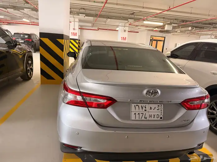 كامري 2019 GLE مالك اول للبيع 3