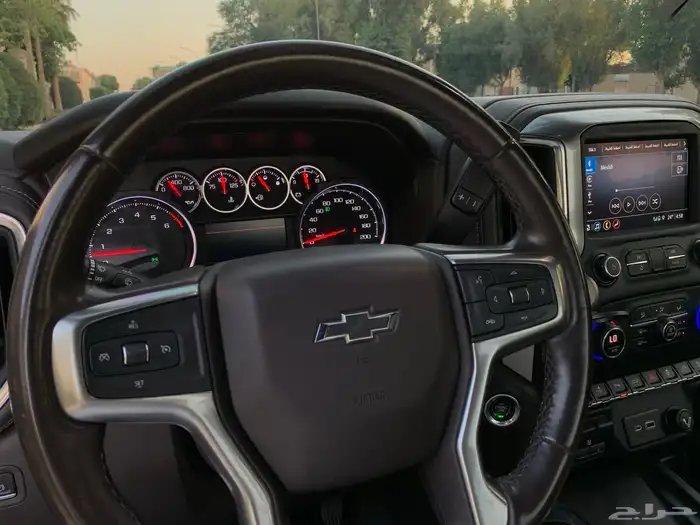 شفروليه سلفرادو تريل بوس موديل 2021 بحالة الوكاله 39