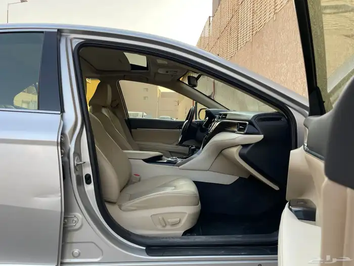 كامري قراندي موديل 2020 40