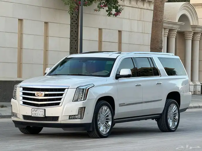 كاديلاك اسكاليد طويل موديل 2019 بلاتينيوم تشيكات وكاله 3