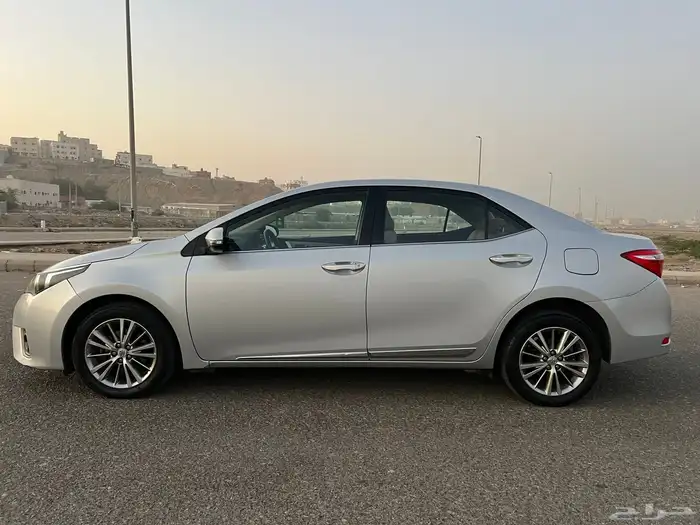 كورولا2015(GLi)مخزن 19