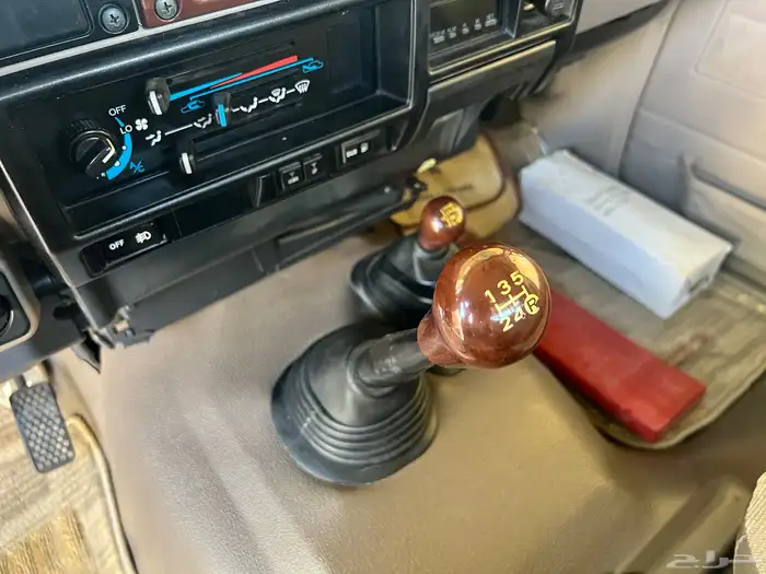 جيب شاص المديل 2009 مخزن بريمي سلق 11 ريشه ونش دفلوك 45