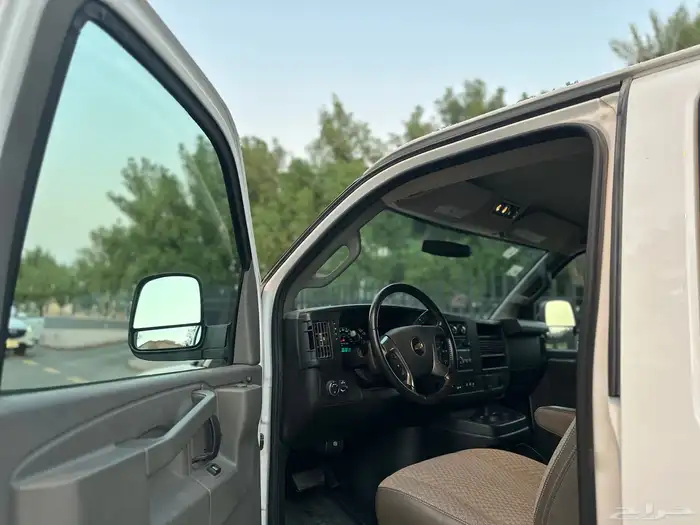 شفروليه إكسبرس موديل 2017 سعودي شاص طويل وزن 2500 فل 19