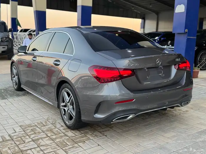 مرسيدس A200 2023 عداد 31 الف 3