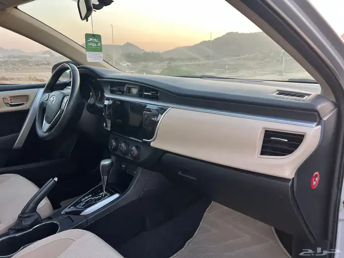 كورولا2015(GLi)مخزن 50