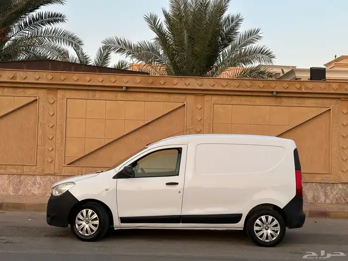 رينو دوكر فان 2016 نظيف للبيع 1