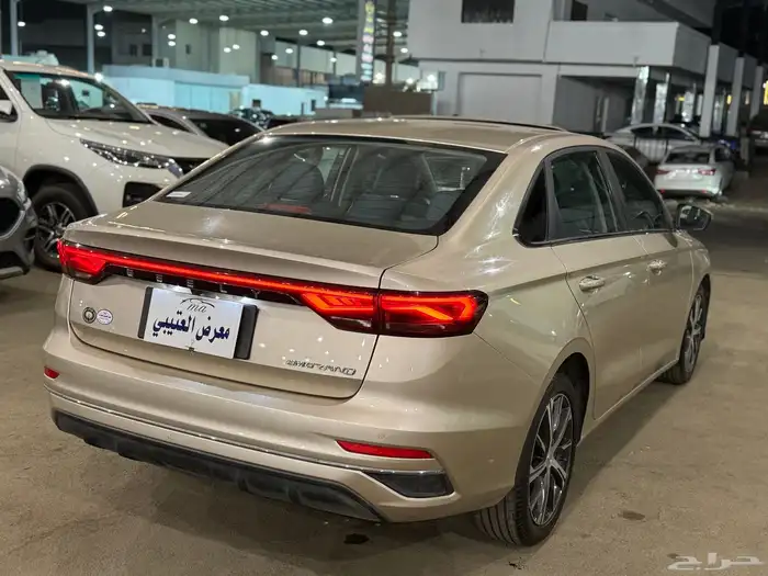 للبيع جيلي امحراند 7 موديل 2023 فل كامل . 4